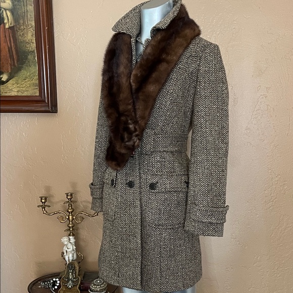 Ann Taylor Loft Coat/Trench.  SZ 2P Jackets & Blazers - Ann Taylor Loft Elegant Brown Herringbone Trench Coat.  SZ 2P